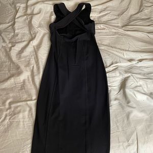 EUC Lululemon Picnic Play Dress Size 4 Black